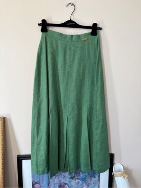 Green Pleated A-Line Women's Skirt - Giesswein
